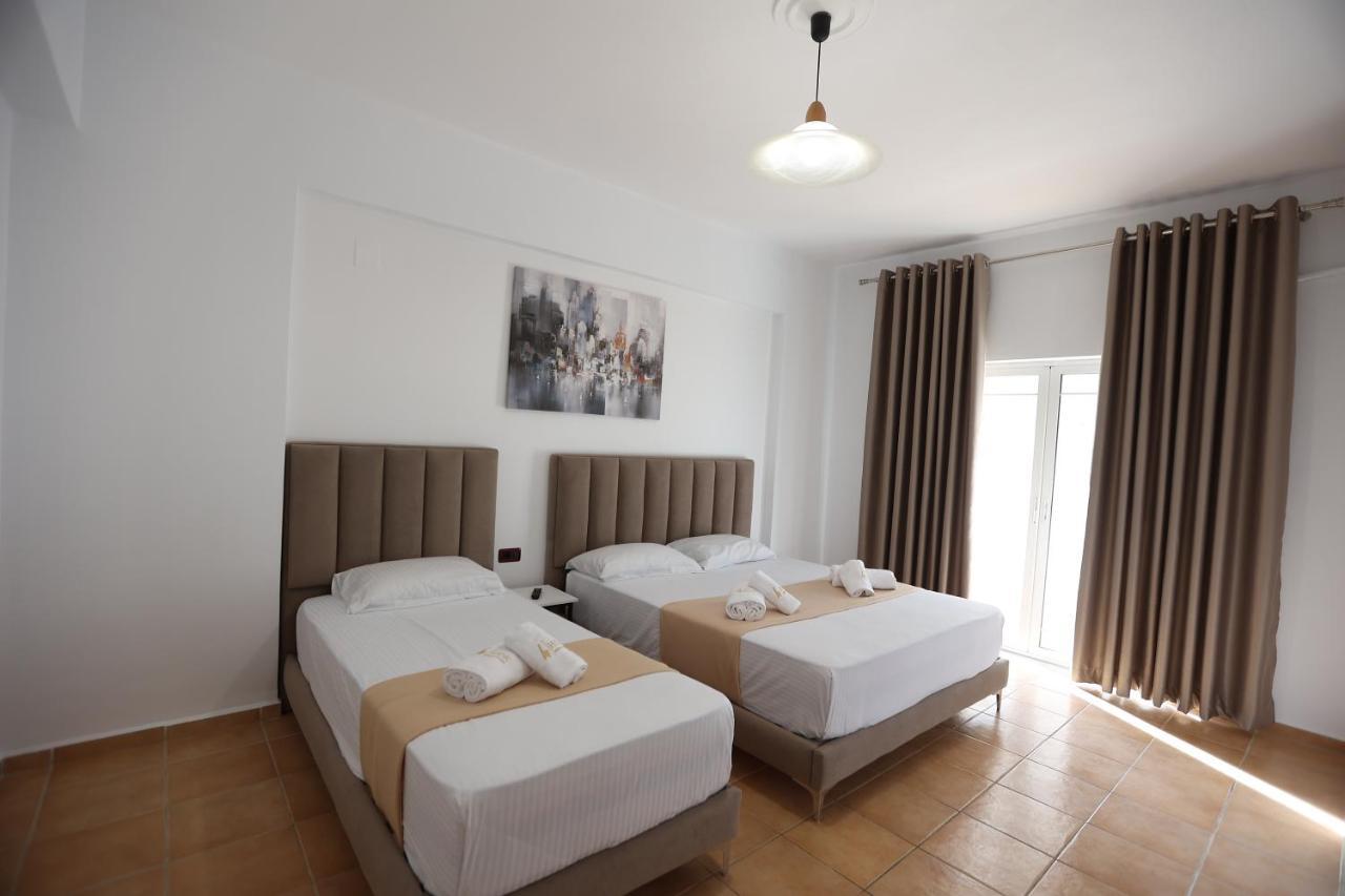 Hotel De Ksamil Buitenkant foto