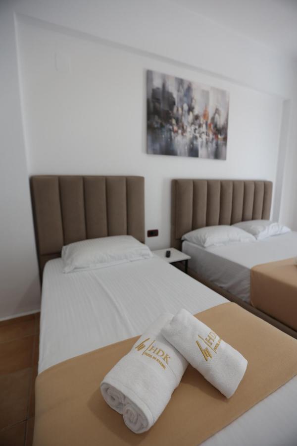 Hotel De Ksamil Buitenkant foto