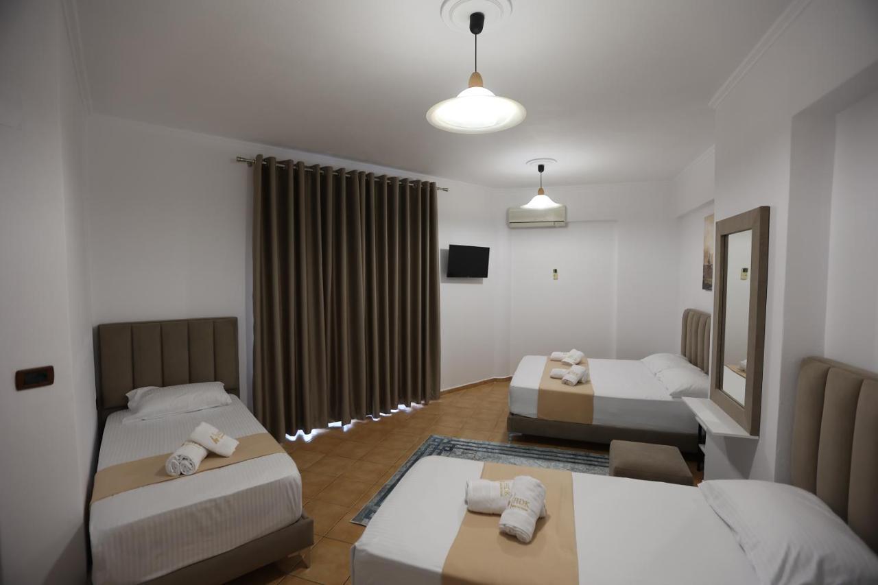 Hotel De Ksamil Buitenkant foto