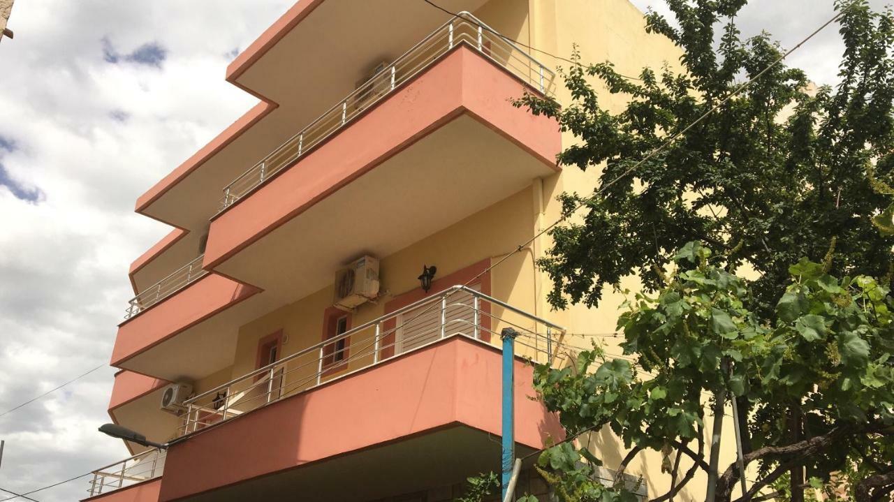 Hotel De Ksamil Buitenkant foto