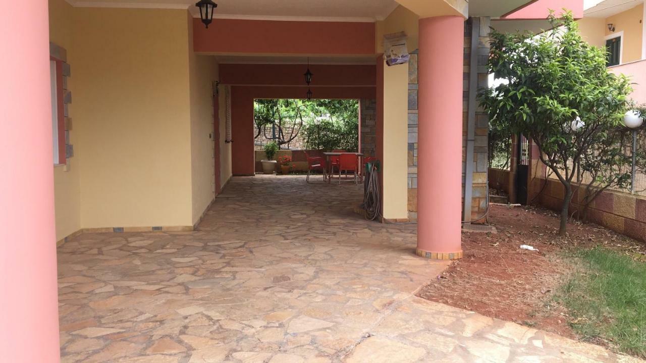 Hotel De Ksamil Buitenkant foto